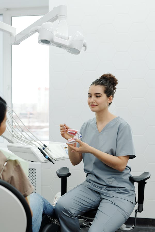 Votre santé dentaire au cœur de Genève à la clinique Névé