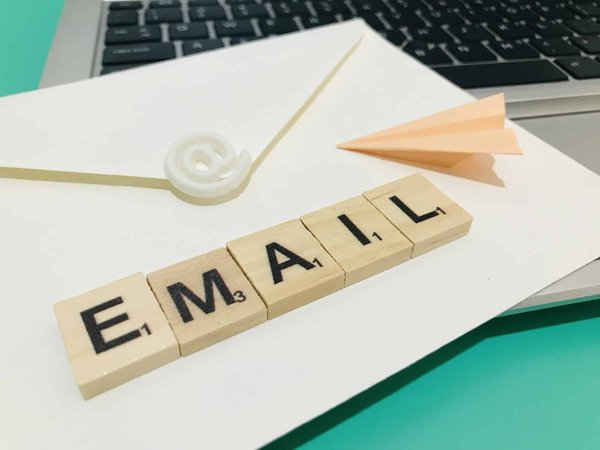 Quittances par email : règles juridiques et conseils essentiels