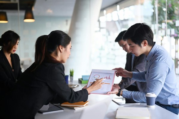 Stratégies innovantes pour faire croître votre business en 2025